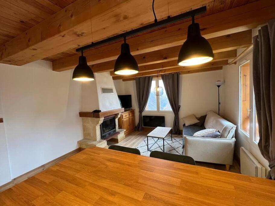 Appart Duplex Chalet Plein Sud Feissons-sur-Salins ภายนอก รูปภาพ